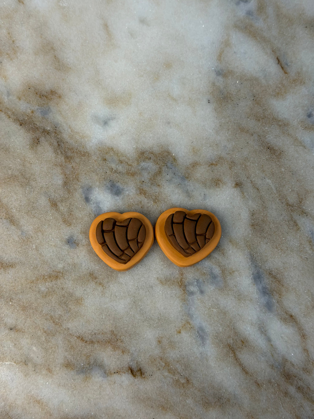 Clay Heart Concha Magnet 🩷