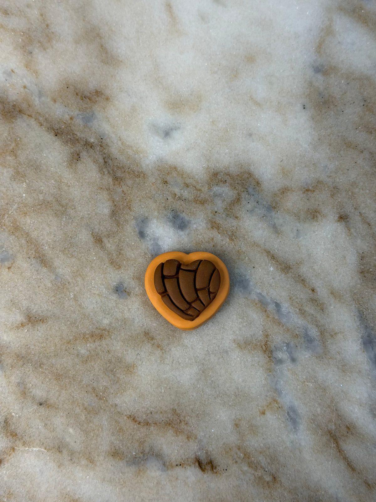 Clay Heart Concha Magnet 🩷